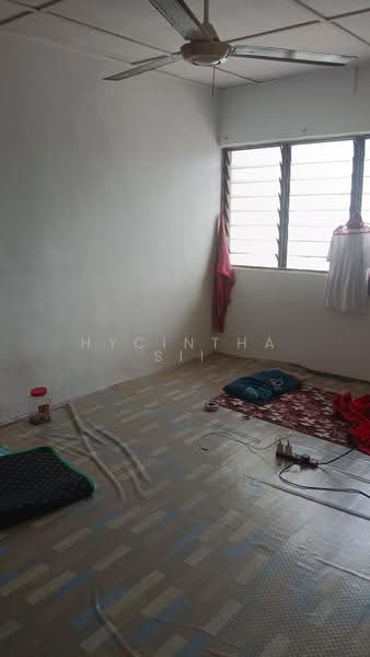 Rumah Teres 2-Tingkat untuk Dijual di Seri Kembangan (Selangor) - Hycintha Sii - Bedroom - PropertyGuru.com.my