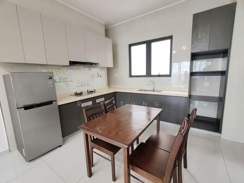 Condominium for Rent at Royal Strand @ Country Garden Danga Bay - Ray Tung - Kitchen - PropertyGuru.com.my