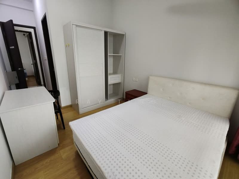 Condominium for Rent at Royal Strand @ Country Garden Danga Bay - Ray Tung - Bedroom - PropertyGuru.com.my