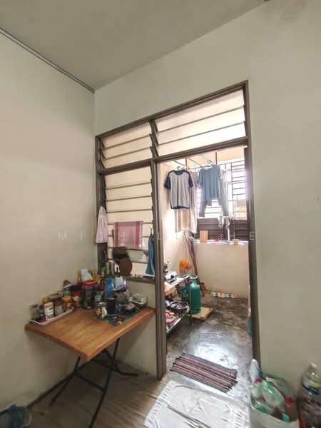 Pangsapuri untuk Dijual di Pangsapuri Seri Baiduri - Michelle He - Kitchen - PropertyGuru.com.my