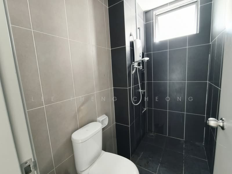 Servis Apartment untuk Dijual di You Vista @ You City - Lee Theng Cheong - Bathroom - PropertyGuru.com.my