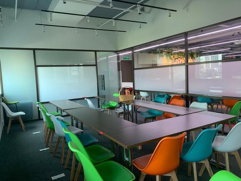 Pejabat untuk Disewa di KL Eco City (Kuala Lumpur) - Kenex Seng - Meeting Room - PropertyGuru.com.my