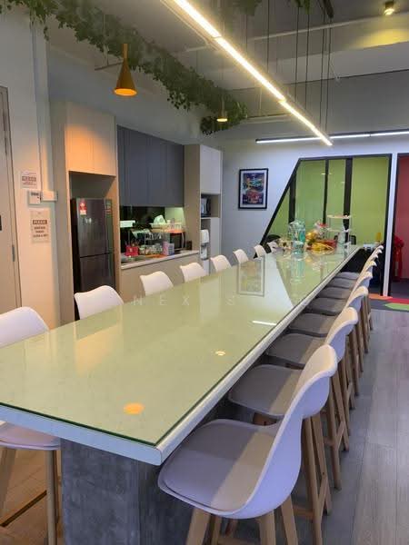 Pejabat untuk Disewa di KL Eco City (Kuala Lumpur) - Kenex Seng - Kitchen - PropertyGuru.com.my