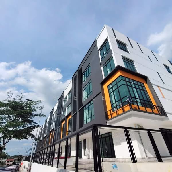 Kedai untuk Disewa di Taman Pelangi (Johor Bahru) - Sze Lee - Exterior - PropertyGuru.com.my