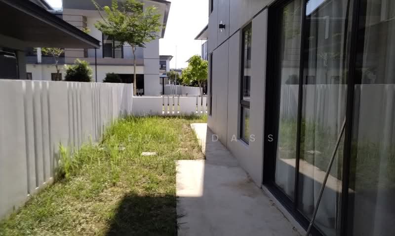 Rumah Berkembar untuk Dijual di Bandar Tropicana Aman (Telok Panglima Garang) - Kevin Dass - Exterior - PropertyGuru.com.my