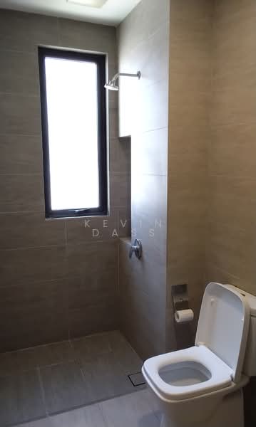 Rumah Berkembar untuk Dijual di Bandar Tropicana Aman (Telok Panglima Garang) - Kevin Dass - Bathroom - PropertyGuru.com.my