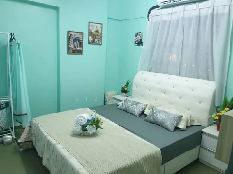 Flat for Rent at Putra Damai - Liza Awi - Bedroom - PropertyGuru.com.my