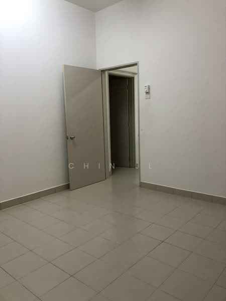 Rumah Bandar untuk Dijual di Saujana Utama (Selangor) - Chin JL - Interior - PropertyGuru.com.my