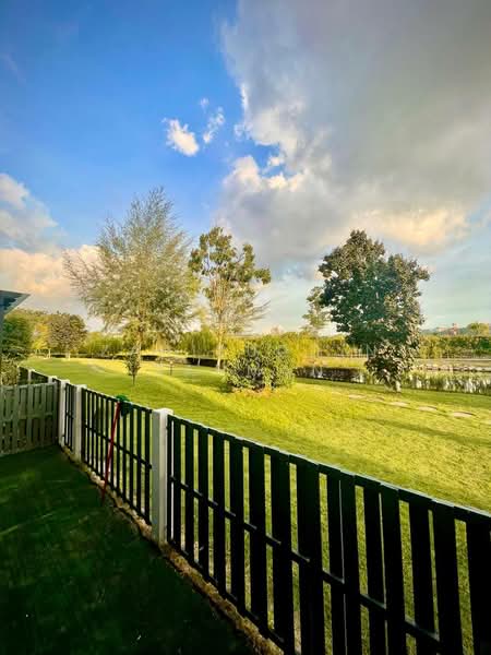 Rumah Teres 2 Tingkat untuk Disewa di Setia Eco Glades (Cyberjaya) - Zahiruddin Rahman - Garden - PropertyGuru.com.my