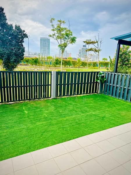 Rumah Teres 2 Tingkat untuk Disewa di Setia Eco Glades (Cyberjaya) - Zahiruddin Rahman - Garden - PropertyGuru.com.my