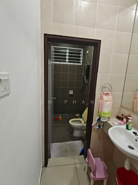 Cluster House for Sale in Johor Bahru (Johor) - Sam Phang - Bathroom - PropertyGuru.com.my