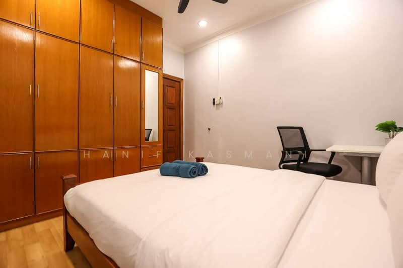 Rumah Teres 2 Tingkat untuk Dijual di Kota Damansara (Selangor) - Hanif Kasmani - Bedroom - PropertyGuru.com.my