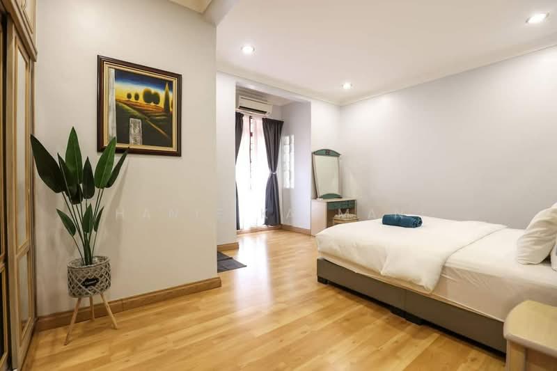 Rumah Teres 2 Tingkat untuk Dijual di Kota Damansara (Selangor) - Hanif Kasmani - Bedroom - PropertyGuru.com.my