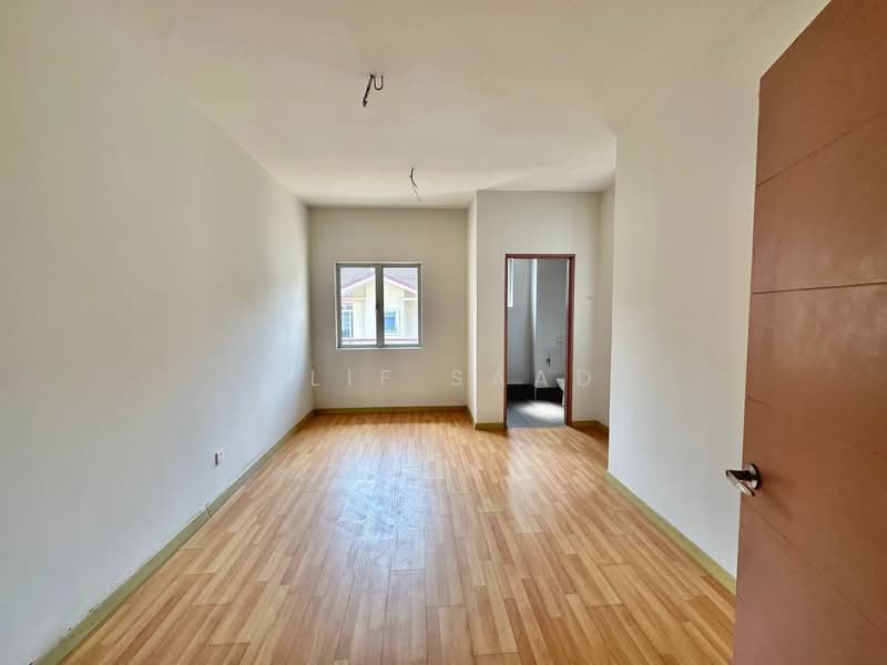 2-storey Terraced House for Sale in Denai Alam (Shah Alam) - Alif Saad - PropertyGuru.com.my