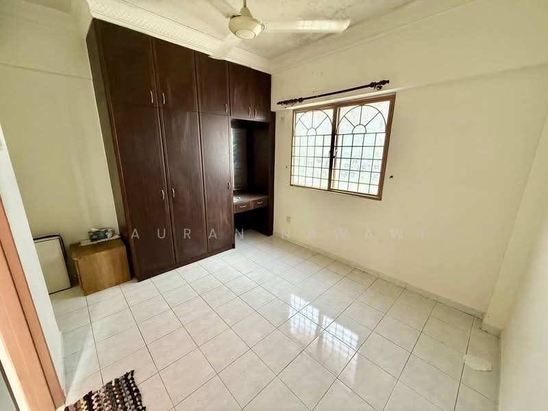 Apartment for Sale at Sri Ria Apartments - Fauran Nawawi - PropertyGuru.com.my