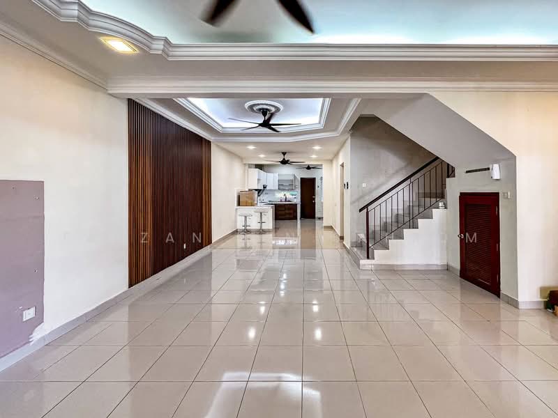 Rumah Teres 2 Tingkat untuk Dijual di Semenyih (Selangor) - Fauzan bin Sahrom - Living Room - PropertyGuru.com.my