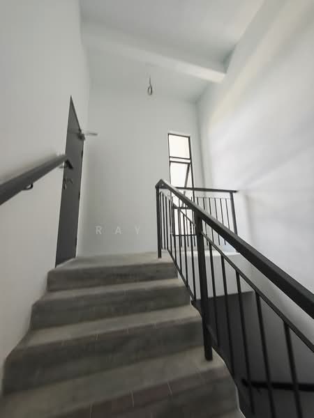 Kilang untuk Disewa di Bukit Raja (Selangor) - Ray Lee - Corridor - PropertyGuru.com.my