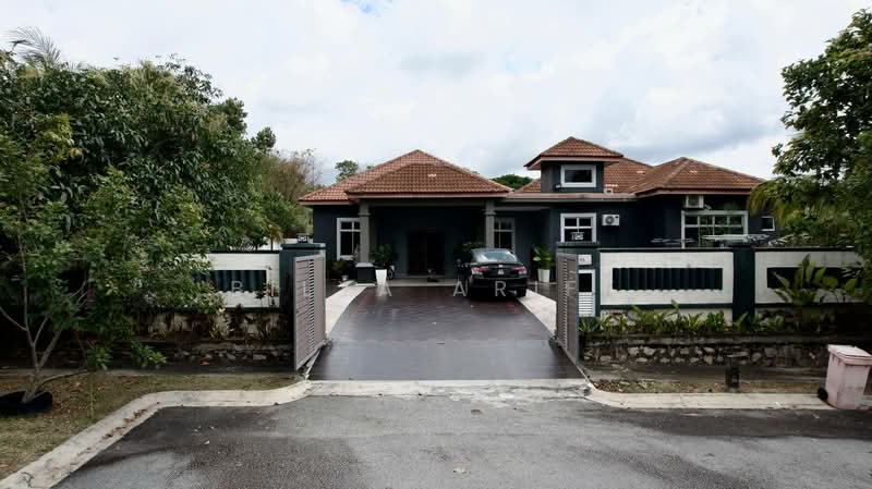 Rumah Banglo untuk Dijual di Idaman Villa (Labu) - BILYA ARIFF - Exterior - PropertyGuru.com.my