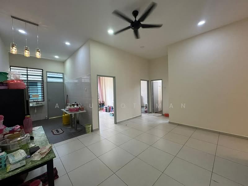 Semi-Detached House for Sale in Taman Kasturi (Gemencheh) - Azrul Othman - Living Room - PropertyGuru.com.my