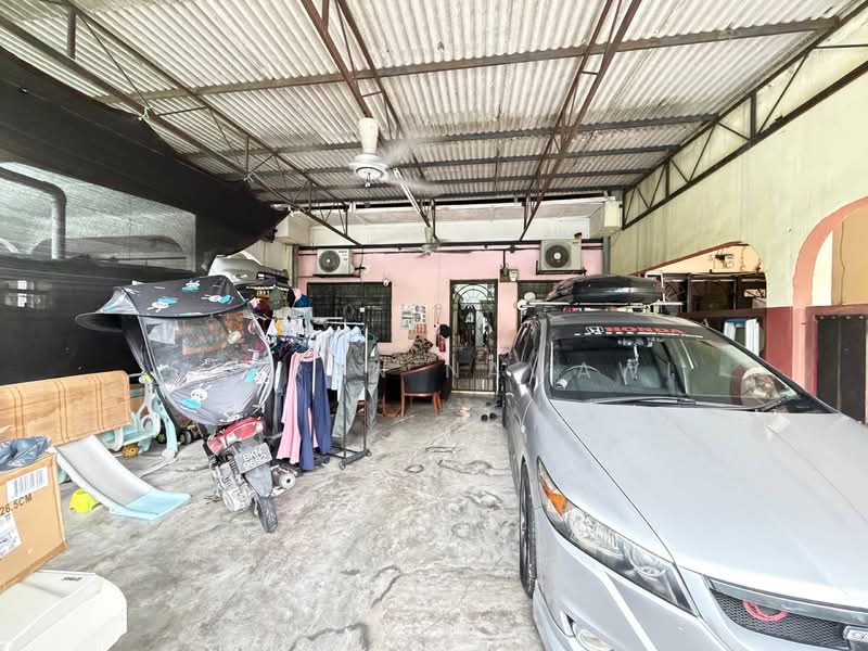 1-storey Terraced House for Sale in Seksyen 17 (Shah Alam) - Fauran Nawawi - PropertyGuru.com.my