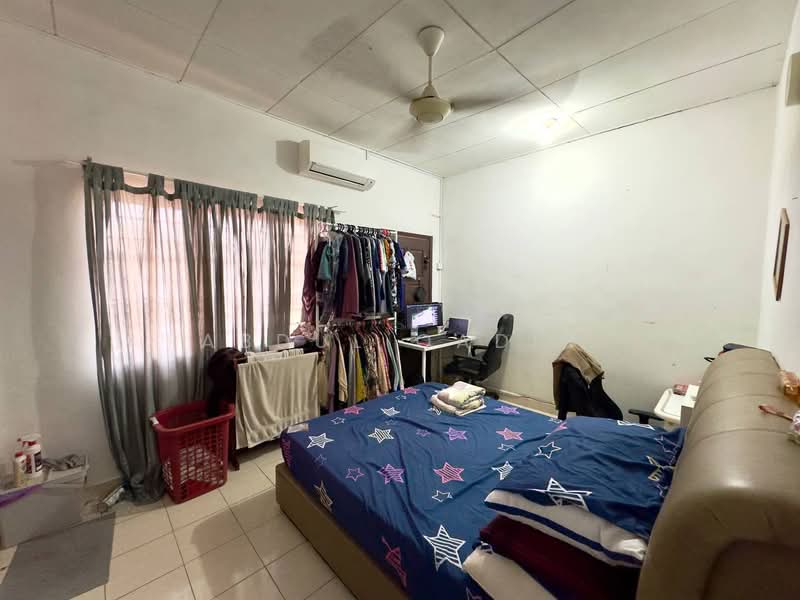 Rumah Teres 2 Tingkat untuk Dijual di Seksyen 3 (Bangi) - Abdul Qadir - PropertyGuru.com.my