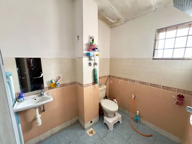 Rumah Teres 2 Tingkat untuk Dijual di Seksyen 3 (Bangi) - Abdul Qadir - PropertyGuru.com.my