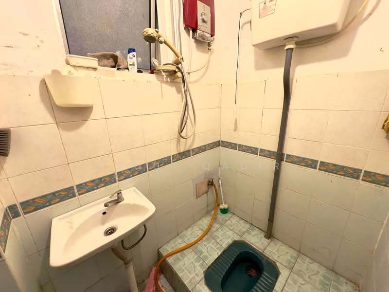 Rumah Teres 2 Tingkat untuk Dijual di Seksyen 3 (Bangi) - Abdul Qadir - PropertyGuru.com.my
