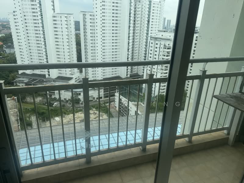 Servis Apartment untuk Disewa di Metropolitan Square - Soo See Beng - Balcony - PropertyGuru.com.my
