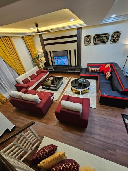 Rumah Teres 2 Tingkat untuk Dijual di Taman Lagenda Putra (Kulai) - Jackson Pang - Living Room - PropertyGuru.com.my