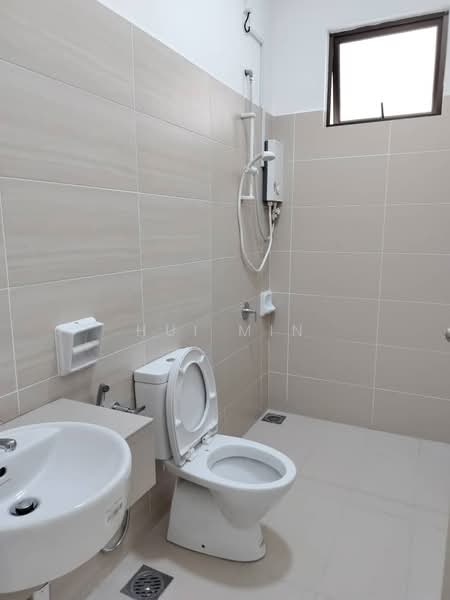 Rumah Teres 2 Tingkat untuk Disewa di Iskandar Puteri (Nusajaya) (Johor) - Hui Min - Bathroom - PropertyGuru.com.my