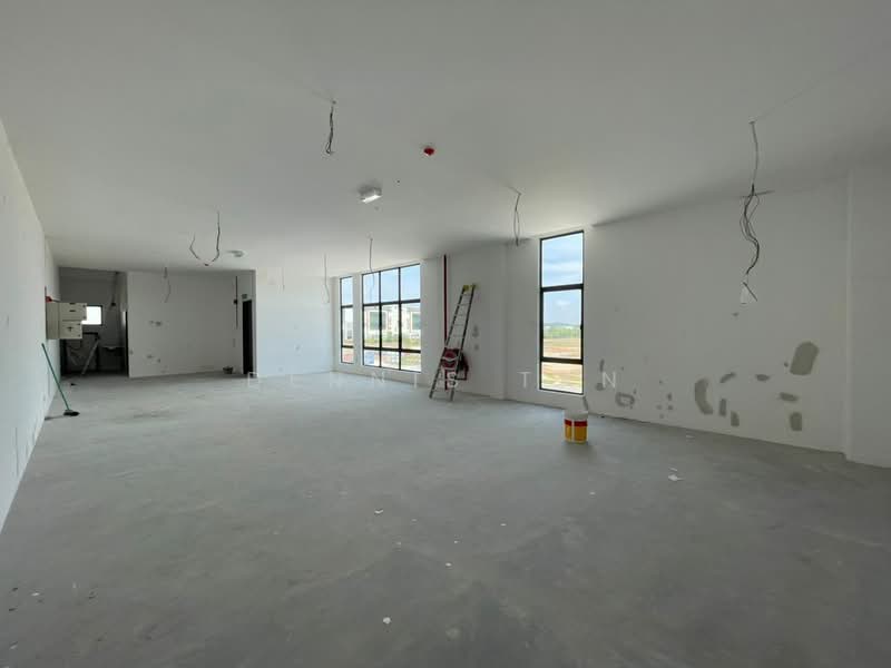Factory for Rent in Eco Business Park V (Puncak Alam) - Dennis Tan - Interior - PropertyGuru.com.my