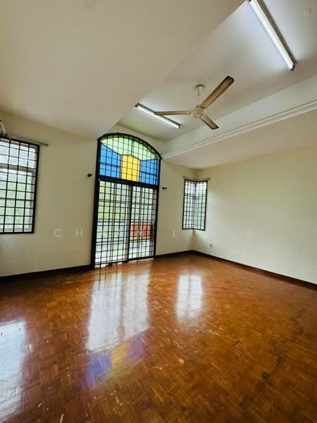 2-storey Terraced House for Sale in Taman Impian Emas (Skudai) - Chuan Liang - Master Bedroom  - PropertyGuru.com.my