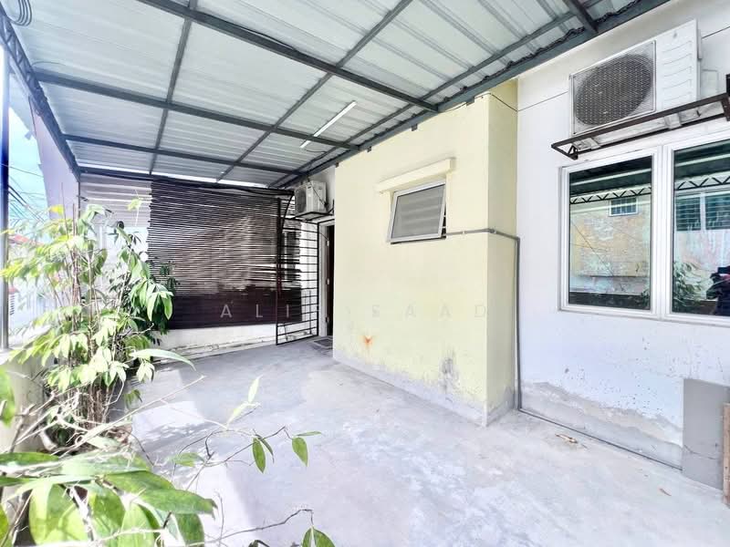 Rumah Teres 2 Tingkat untuk Dijual di Semenyih (Selangor) - Alif Saad - Exterior - PropertyGuru.com.my