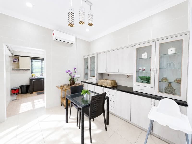Rumah Teres 2 Tingkat untuk Dijual di Kota Damansara (Selangor) - Alif Saad - Kitchen - PropertyGuru.com.my