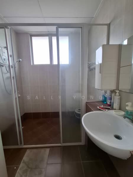 Semi-Detached House for Sale in Setia Damai (Setia Alam) - Sally Yong - Bathroom - PropertyGuru.com.my