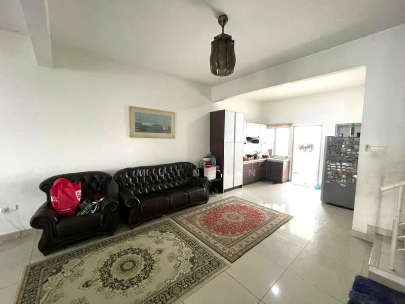 Rumah Teres 2 Tingkat untuk Dijual di Aman Putri (Sungai Buloh) - Muin Mn - Living Room - PropertyGuru.com.my