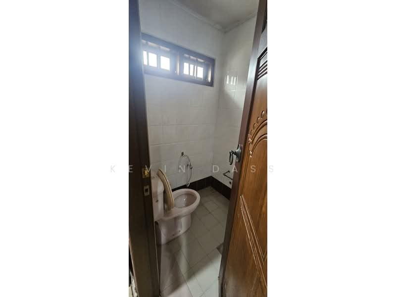 1.5-storey Terraced House for Sale in Bangsar (Kuala Lumpur) - Kevin Dass - Bathroom - PropertyGuru.com.my