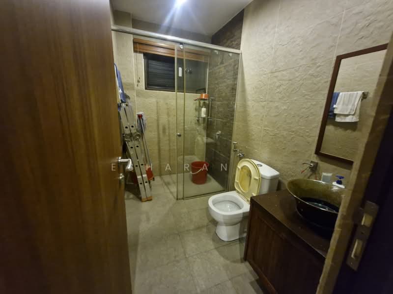 Semi-Detached House for Sale in Batu 9 (Cheras) - Esharani . - Bathroom - PropertyGuru.com.my