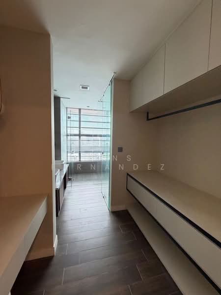 Service Residence for Sale at Novo Ampang - Hans Fernandez - Walk in wardrobe - PropertyGuru.com.my