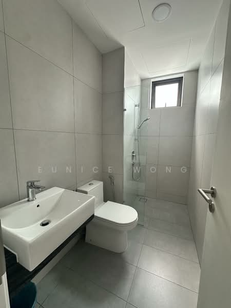 Servis Apartment untuk Disewa di Laurel Residence - Eunice Wong - Bathroom - PropertyGuru.com.my