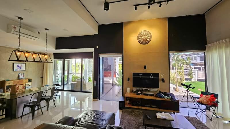 2-storey Terraced House for Sale in Setia Tropika (Johor Bahru) - William Tay - Living Room - PropertyGuru.com.my