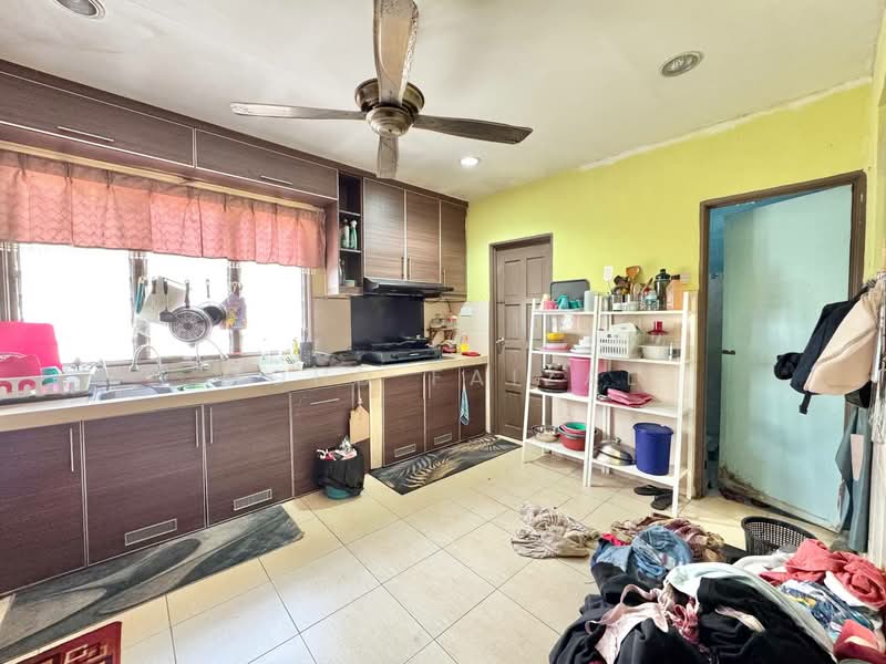 Rumah Teres 2 Tingkat untuk Dijual di Kajang (Selangor) - Mohd Faizal - Kitchen - PropertyGuru.com.my