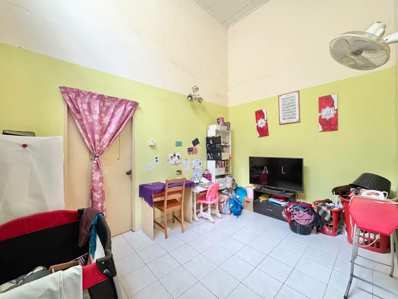 Rumah Teres 2 Tingkat untuk Dijual di Kajang (Selangor) - Mohd Faizal - Study - PropertyGuru.com.my