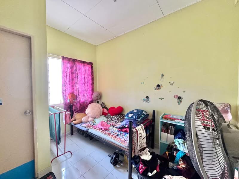 Rumah Teres 2 Tingkat untuk Dijual di Kajang (Selangor) - Mohd Faizal - Bedroom - PropertyGuru.com.my