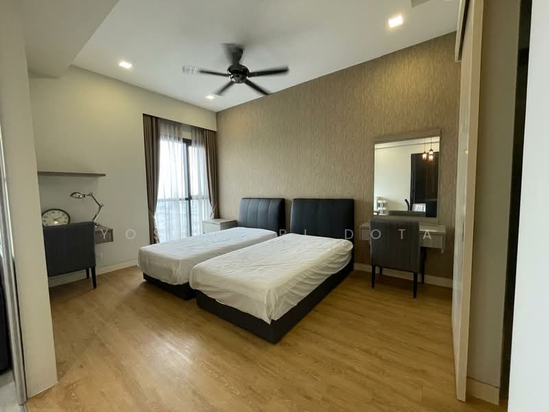 Servis Apartment untuk Dijual di Arnica @ Tropicana Gardens - Yoshinori Dota - Bedroom - PropertyGuru.com.my