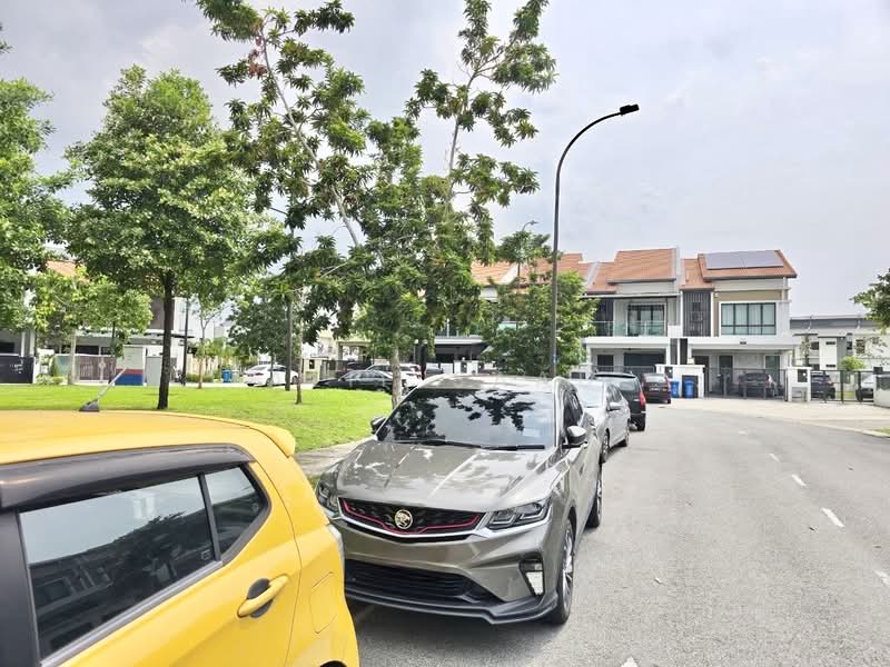 2-storey Terraced House for Sale in Alam Impian (Shah Alam) - Alif Saad - Exterior - PropertyGuru.com.my