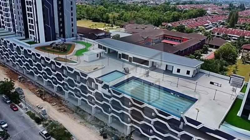 Apartment for Sale at KSL Bukit Gemilang - Jack Ting - Pool - PropertyGuru.com.my