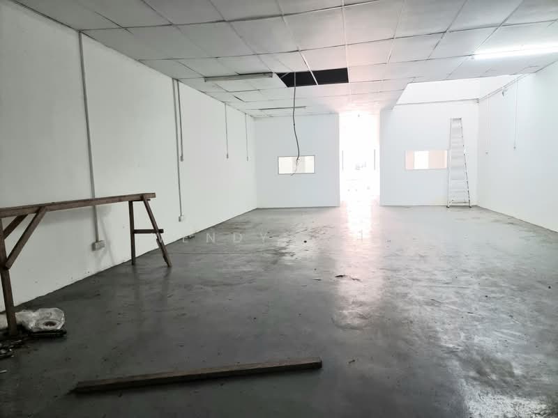 Kedai / Pejabat untuk Dijual di Bandar Puchong Utama (Puchong) - Wendy Chin - Interior - PropertyGuru.com.my