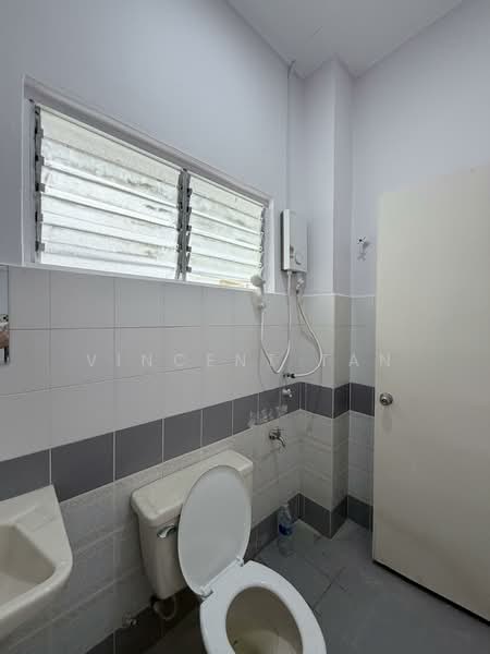 Rumah Teres 2 Tingkat untuk Disewa di Bandar Sri Damansara (Selangor) - Vincent Tan - PropertyGuru.com.my