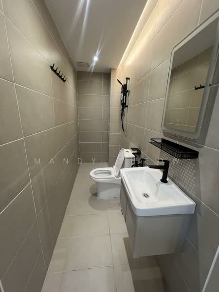 Rumah Teres 2 Tingkat untuk Dijual di Bandar Menjalara (Kuala Lumpur) - Mandy Cheow - Bathroom - PropertyGuru.com.my